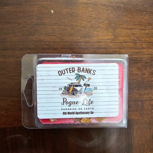 Outer Banks Wax Melts Red/Pink 6 count - Picture 1 of 4